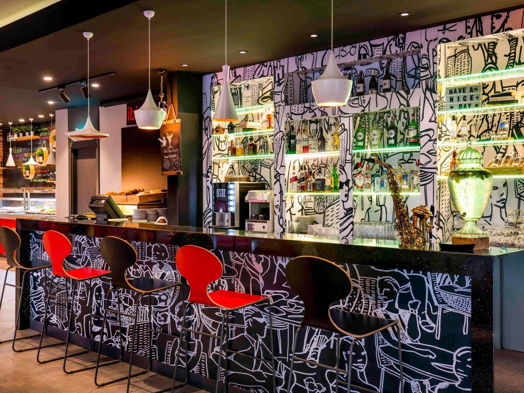 Ibis Istanbul Zeytinburnu — Fotoğraflar 1